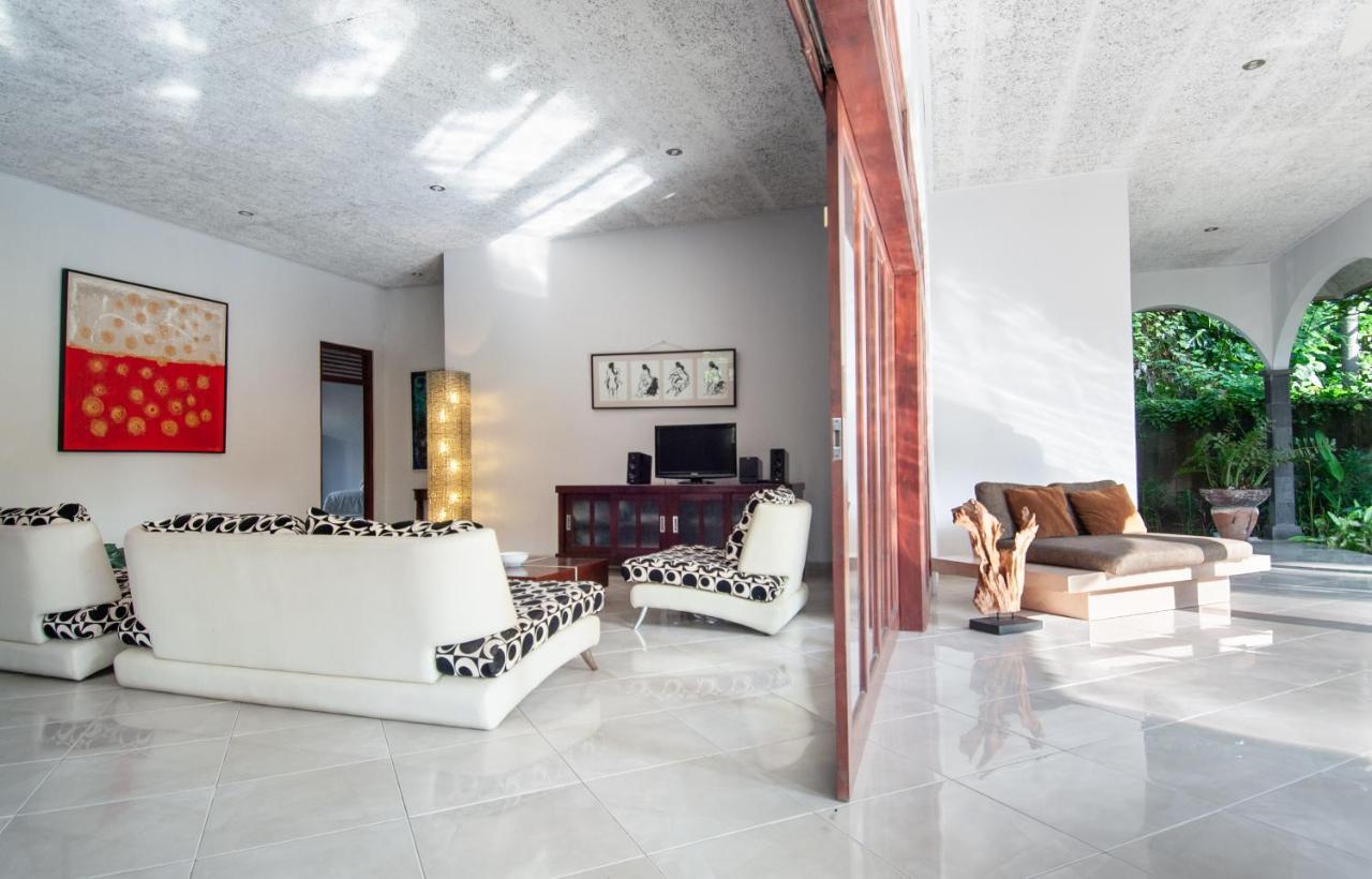 Villa Kelapa Lovina Zewnętrze zdjęcie