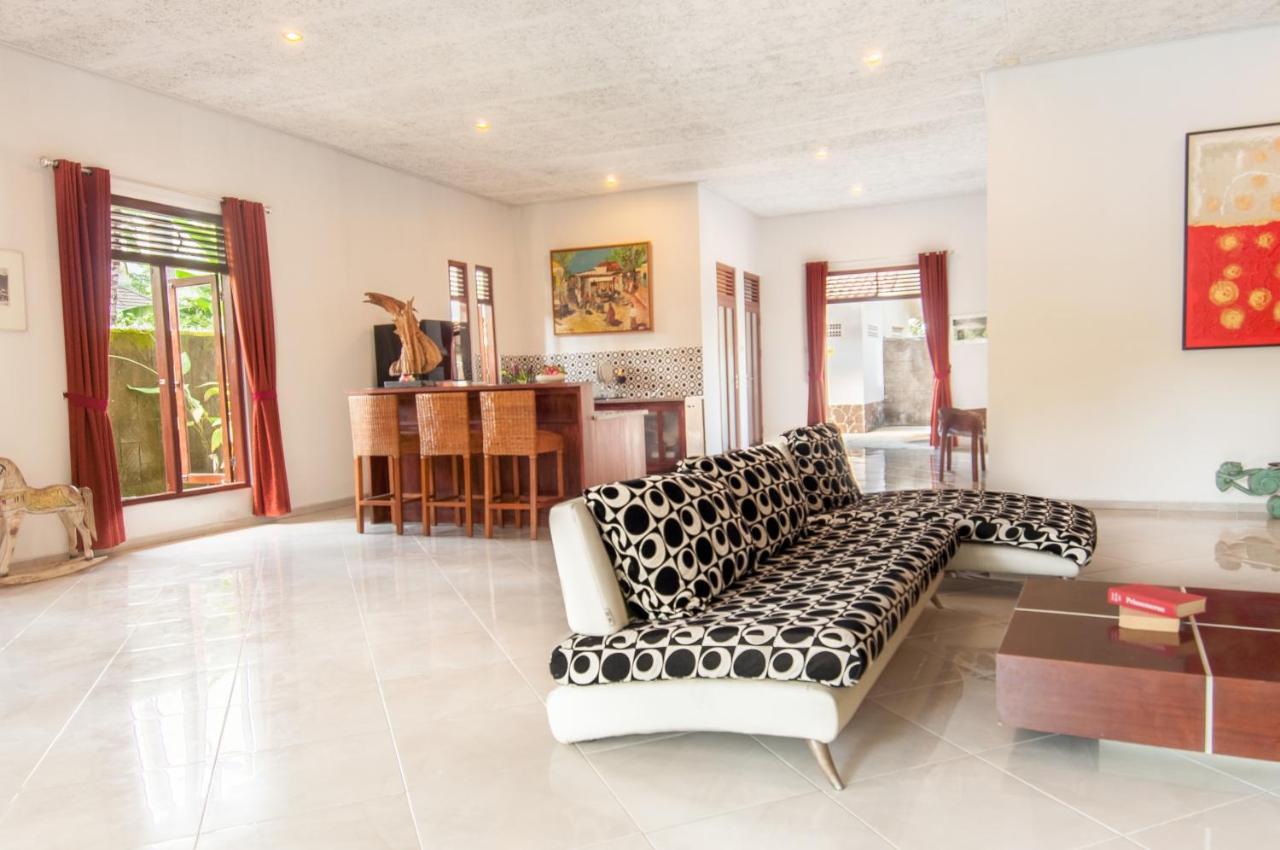 Villa Kelapa Lovina Zewnętrze zdjęcie